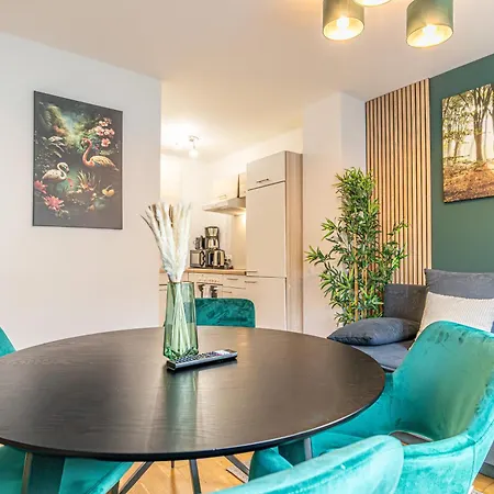 Charming 1Br, Steps From Reumannplatz U1 Apartment Vienna Exterior photo